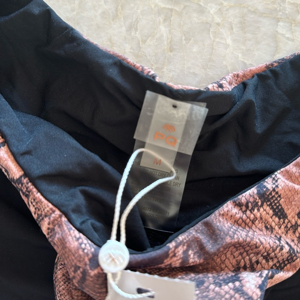 NWT PILYQ KAA reversible high cut bikini bottoms size‎ medium full style - Picture 4 of 7